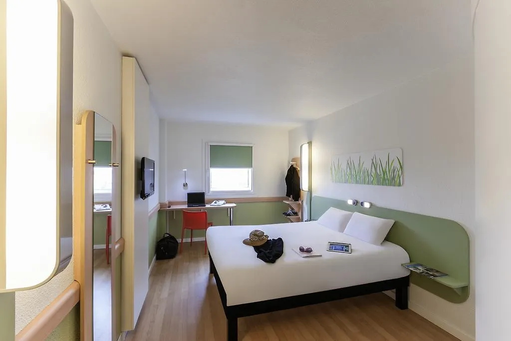 Pensión Ibis Budget Bilbao Barakaldo España